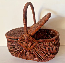 panier ancien poupée enfant, osier tressé vannerie,  collection, jouet