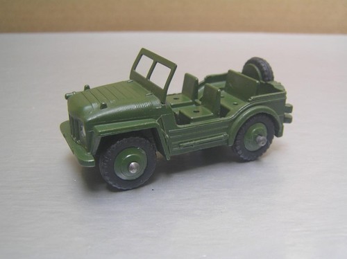 Dinky toys 674 austin champ - dinky,
