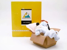 RARE - Figurine Droopy carton