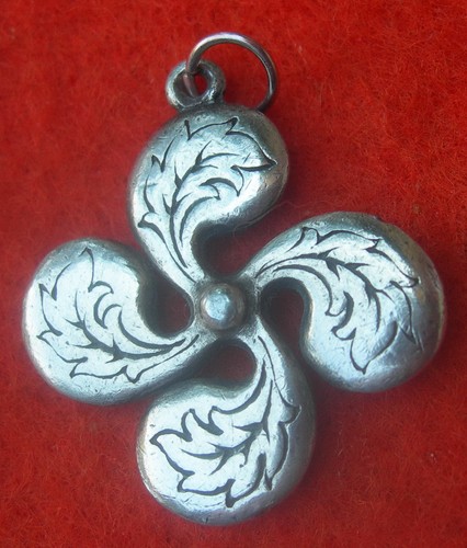 Vintage pendentif croix basque - vintage,