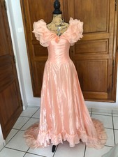 Robe princesse soirée, mariage, tulle, à traine, volants. Taille 36