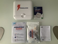 DÉFIBRILLATEUR LIFEAZ CLARK2