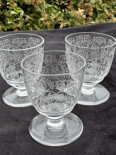 Anciens verres liqueur - 3,