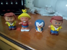 4 MINI FIGURINES DE L'ARBRE MAGIQUE DE VULLY d'occasion