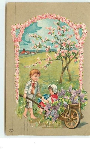 Carte gaufrée enfant dans - gaufrée,