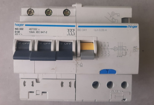 Disjoncteur triphase ng332 - disjoncteur,
