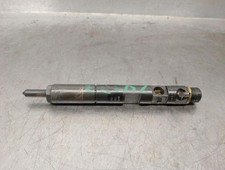 8200553570 injecteur RENAULT