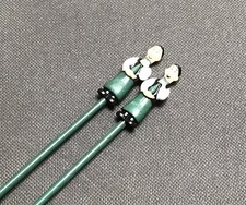 2 TOUILLETTES- PERRIER- TOUILLEURS- GARÇON DE CAFÉ- SERVEUR- OBJET PUBLICITAIRE.