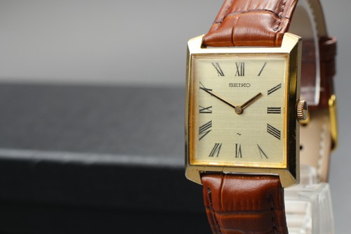 Vintage 1977 mint seiko - 1977,