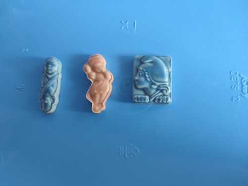 Fève ancienne porcelaine - fève,