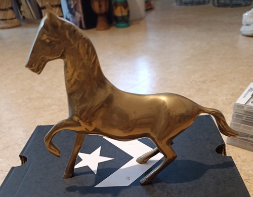 Cheval laiton - cheval, en
