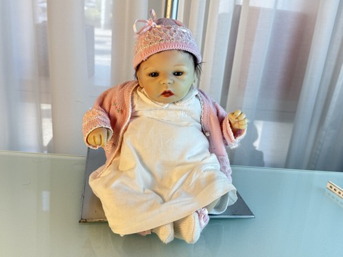 Artist doll sheila michael - artist,