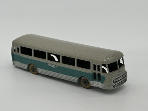 Solido série 100 car - car, chausson