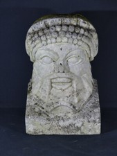 Tête En Pierre Calcaire