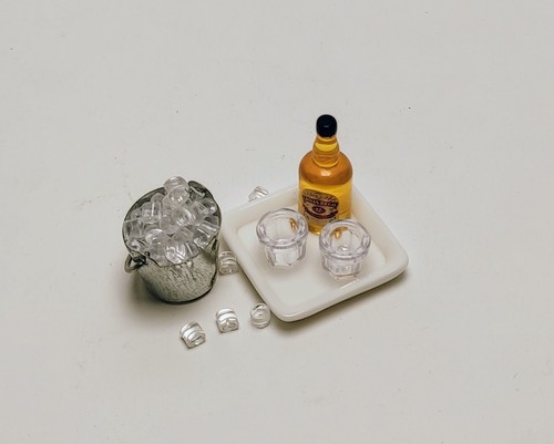 Plateau avec verres boisson - plateau,