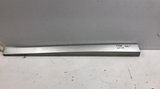 Baguette de porte avant gauche