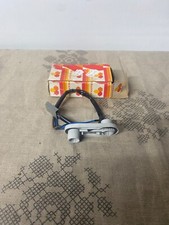 Platine de feu avant porte ampoule clignotant Peugeot 305 neuf frankini   A 19