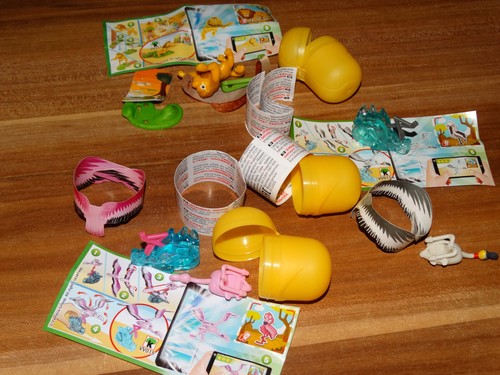 Lot jouets kinder surprise - lot,