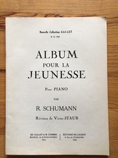 Robert Schumann : Album pour la jeunesse pour piano op 68 ( revue Staub )