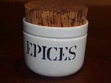 Ancien pot à épices