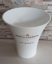 Seau champagne à - à,