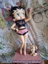 Figurine Betty Boop Bunco Betty Bunco Babe avec Pudgy