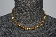 Très joli gros collier