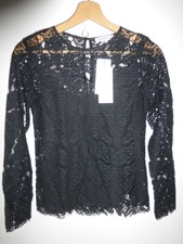 Superbe top haut Sandro en guipure noire t 1