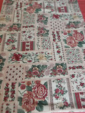 DOUBLE RIDEAU en TISSUS PROVENCAL-TONS BORDEAUX/ VERTS Dimension 1.35 m x 2.30 m