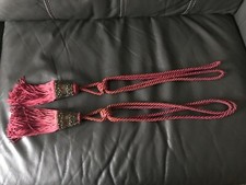 PAIRE D'EMBRASSES A RIDEAUX AVEC POMPON