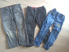 Lot 3 pantalons/ jeans garçon 4ans - 104cm