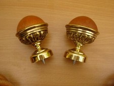 Embouts de barres à rideaux Laiton et bois, 1 paire pour une barre  Ø 3,5 cm.