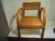 Ancien fauteuil à lattes BAUMANN  pour enfant   Bois courbés ( rare)