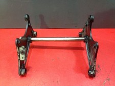 Fixation + Axe de bras oscillant KAWASAKI ER-6 F 12-15