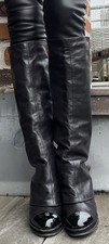 TRES BELLE BOTTE  CHANEL TAILLE 38
