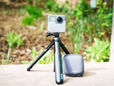 GoPro Fusion 360 camera gris état parfait + Trépied + fixation guidon