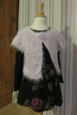 Ensemble hiver * jupe + tshirt + gilet * 8 ans * noire et rose