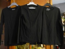 lot 4 T shirts manches longues + 1 manches courtes 14 ans