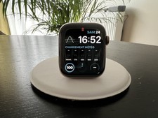 Montre Apple 5  4G LTE 44mm Boîtier  - Acier inoxydable Or
