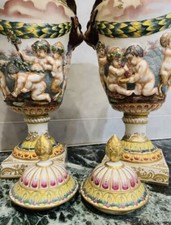 Paire pots couverts porcelaine Capodimonte