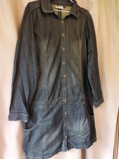 ROBE EN JEAN TAILLE 46 KWOMAN