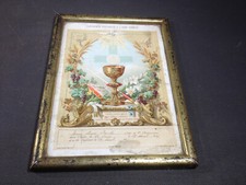 Ancien cadre photo bois doré à la feuille avec litho religieuse communion 1907
