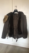 Manteau/parka kaki capuche fourrure Zara