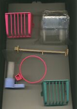 Lot  accessoires pour cage oiseaux - mangeoir abreuvoir perchoir 