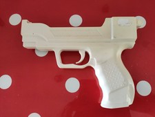 ? pistolet / gun pour wiimote jeu nintendo wii / wii u neuf bigben shoot tir