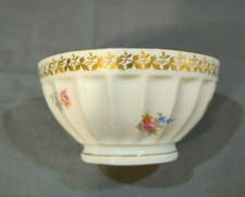 Ancien bol à facettes en porcelaine ,  décor semis de fleurs- Vintage-Rétro