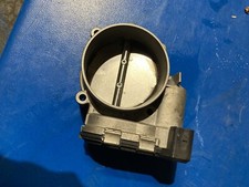 077 133 062a papillon d’admission audi s4 b7