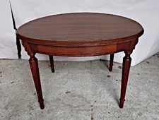 Table ovale en chêne à rallonges  mais elles manquent