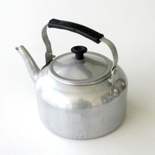 Mini Bouilloire alu - Dinette enfant - Jouet des années 60-70 -0.33 cl