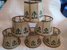 6 anciens abats jour à poser en vessie à décor vert